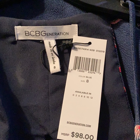 BCBGeneration size 8 - Picture 6 of 6